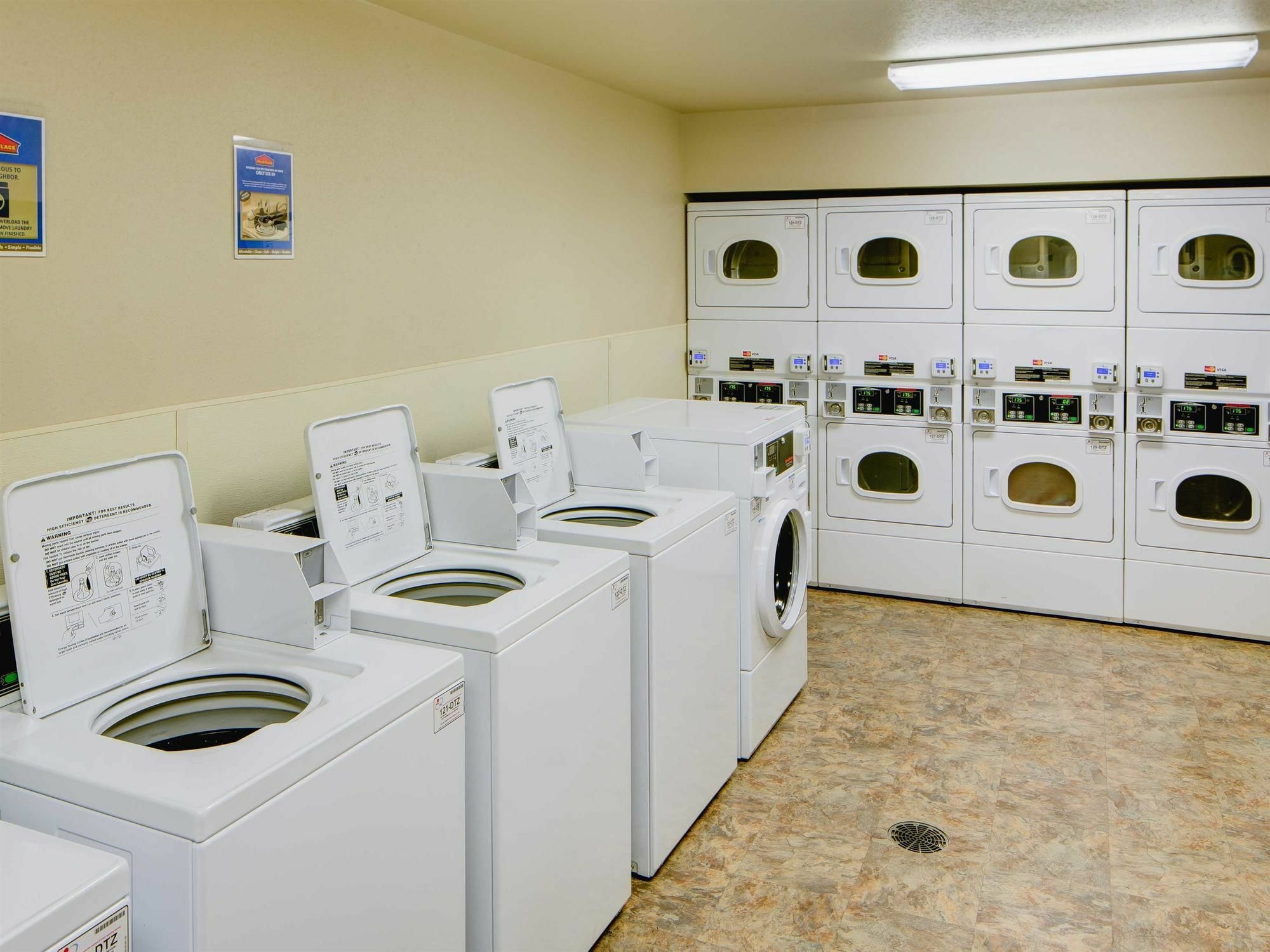 Woodspring Suites Albuquerque Eksteriør billede